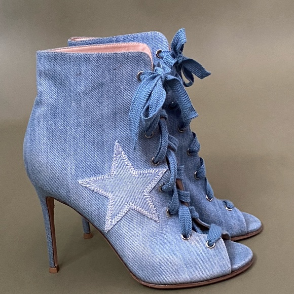 Gianvito Rossi denim lace up open toe booty. Size 39 - Picture 3 of 10